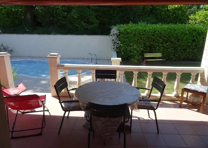 Chez Carole Et Roger